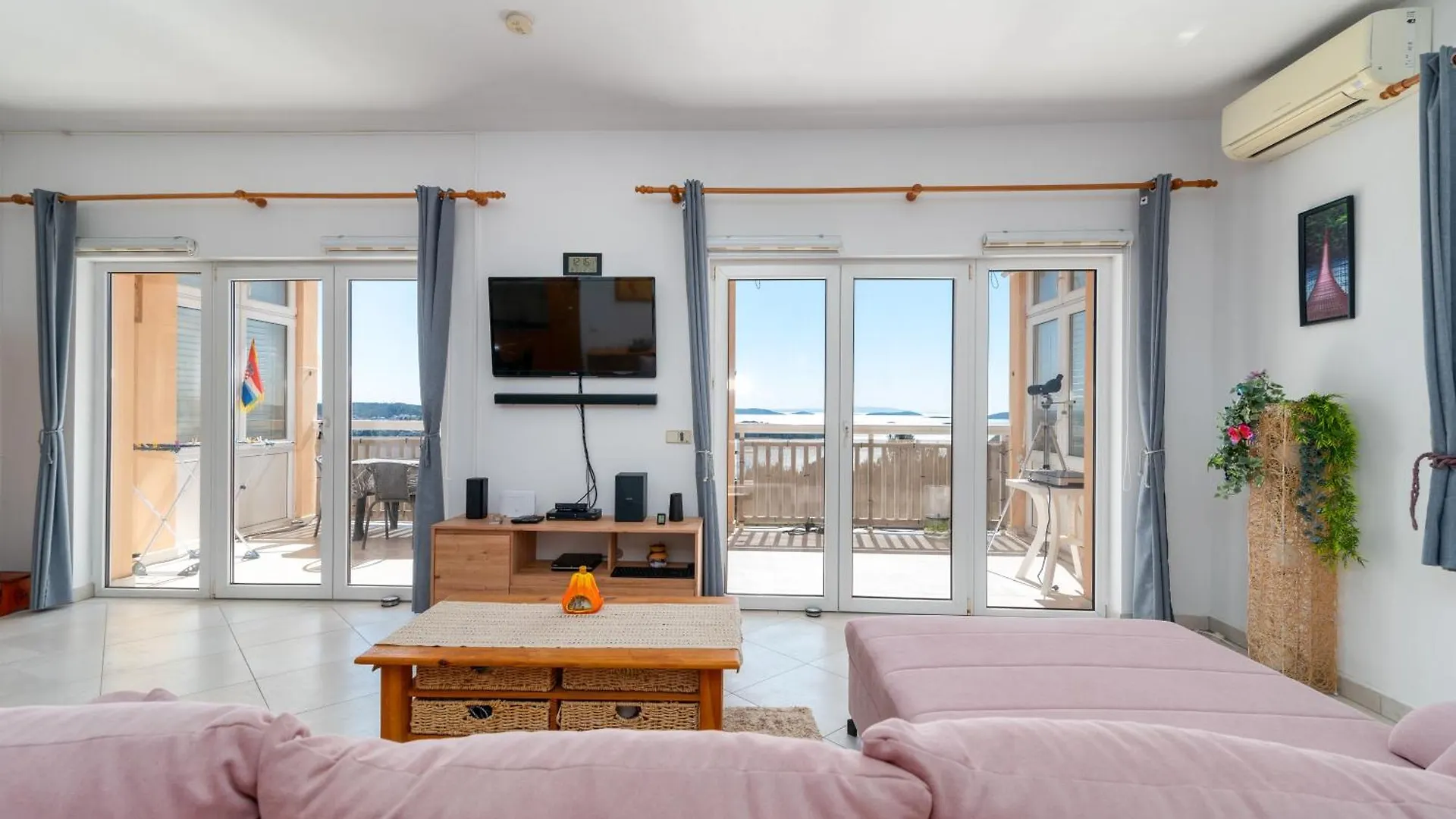 Monte Mare Apartment Seget Donji Croatia