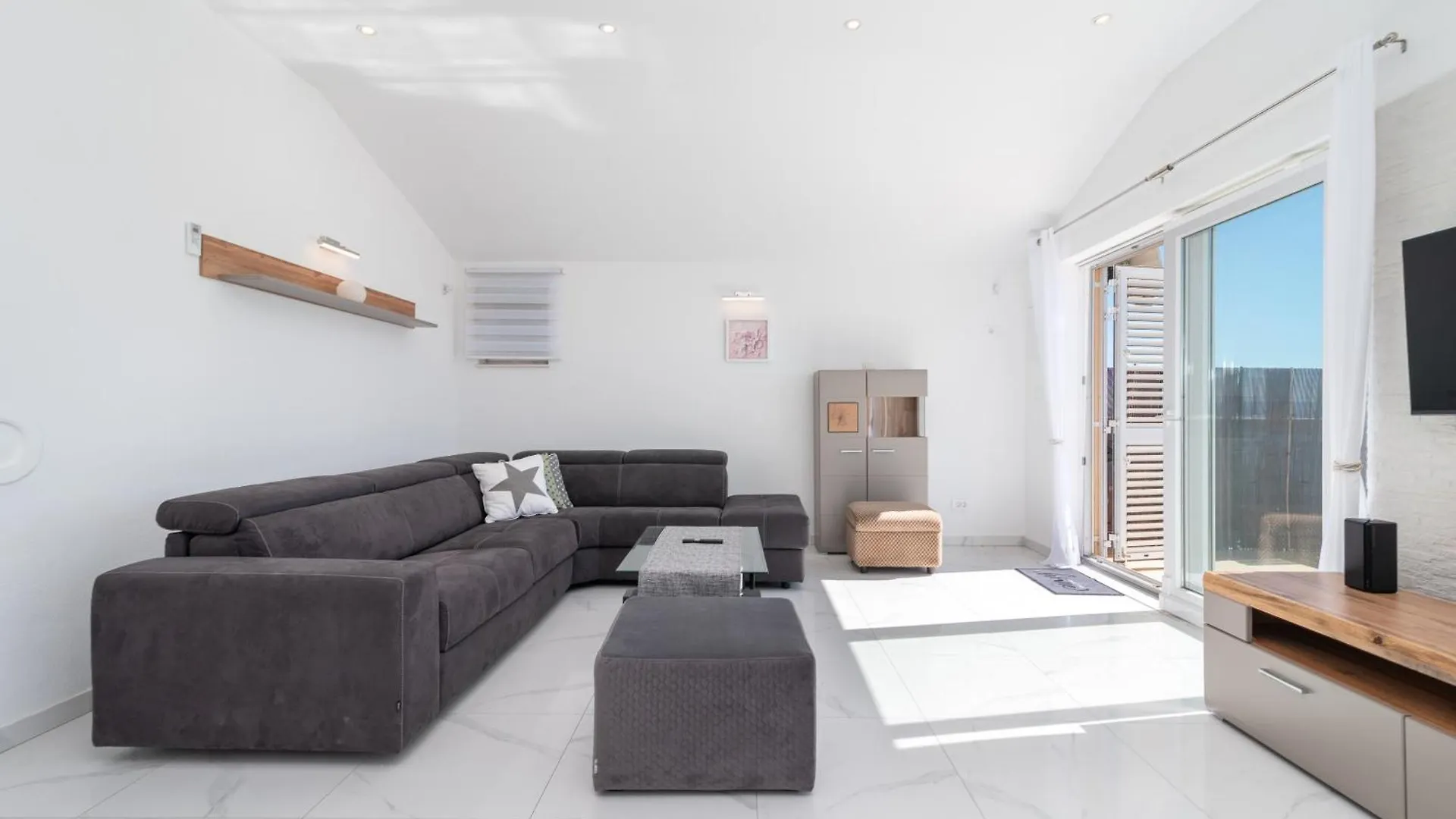 Monte Mare Apartment Seget Donji
