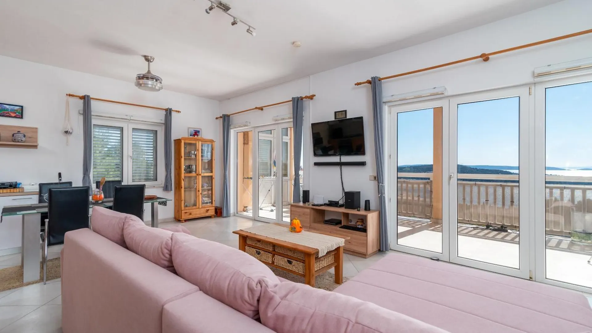 Monte Mare Apartment Seget Donji Croatia